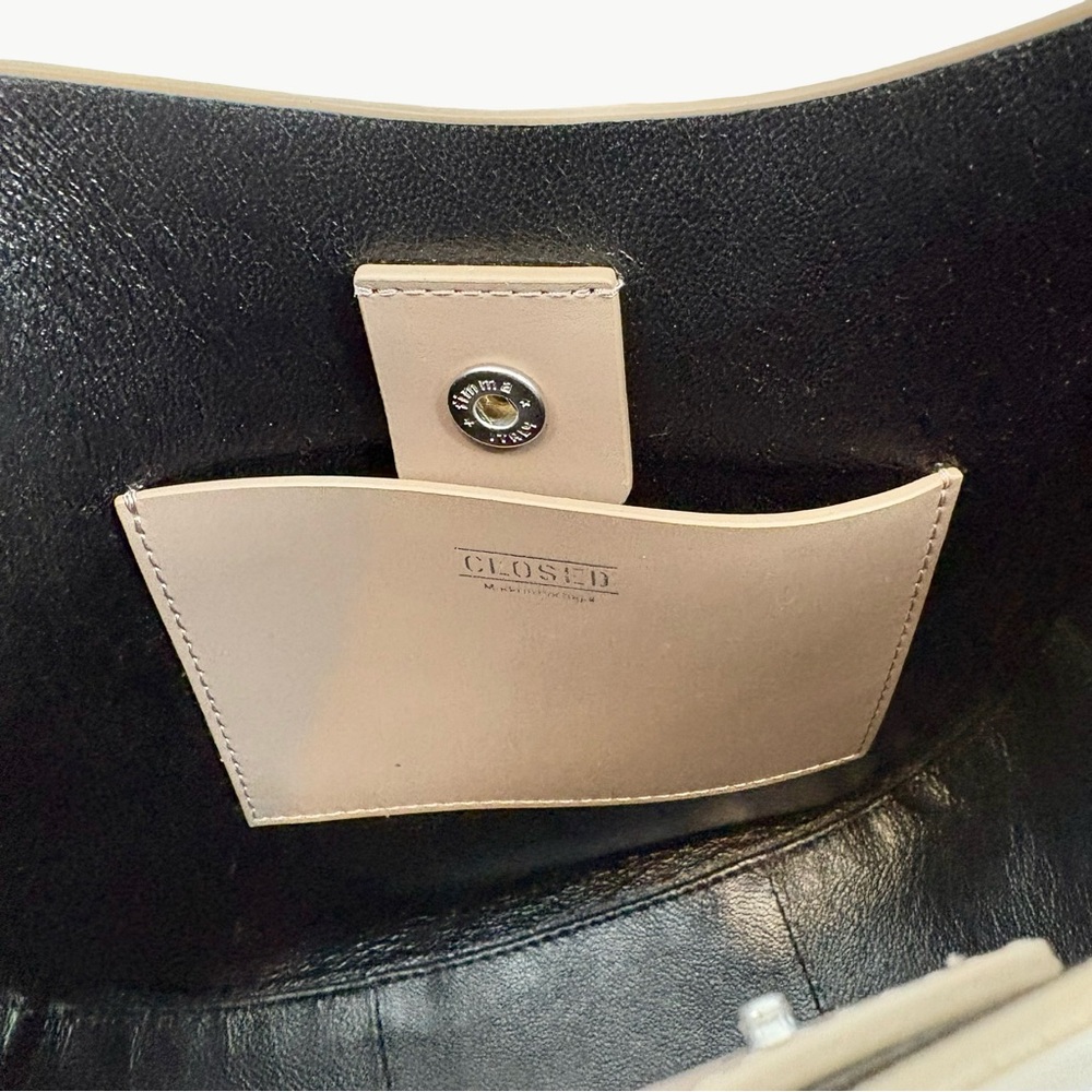 Closed Half Round 100% Calfskin Leather Tote Shoulder Bag | Grey - Picture 7 of 15